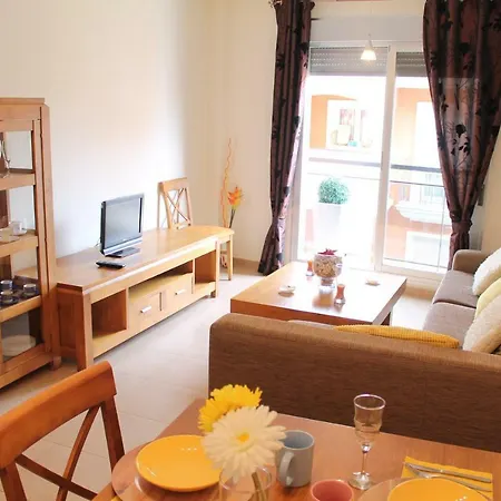 El Clero Apartment *